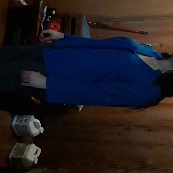 Shirt - Picture 2 of 3